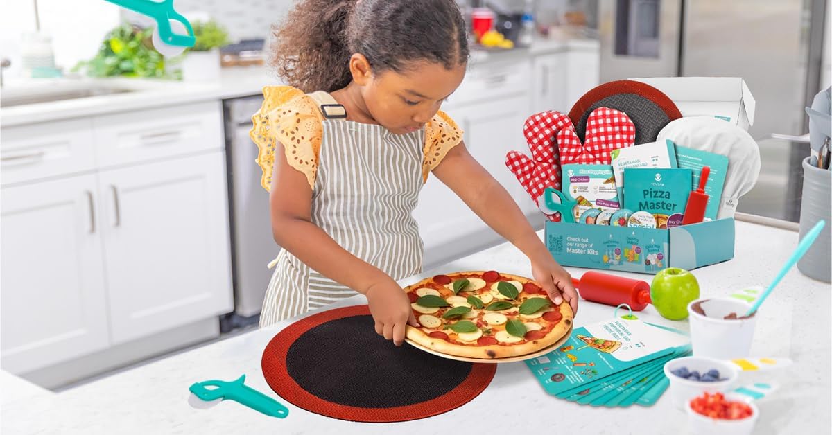 Tovla Jr. Kids Gummy Making Kit, Real Reusable Candy Science - Pizza Making Kit - image 3