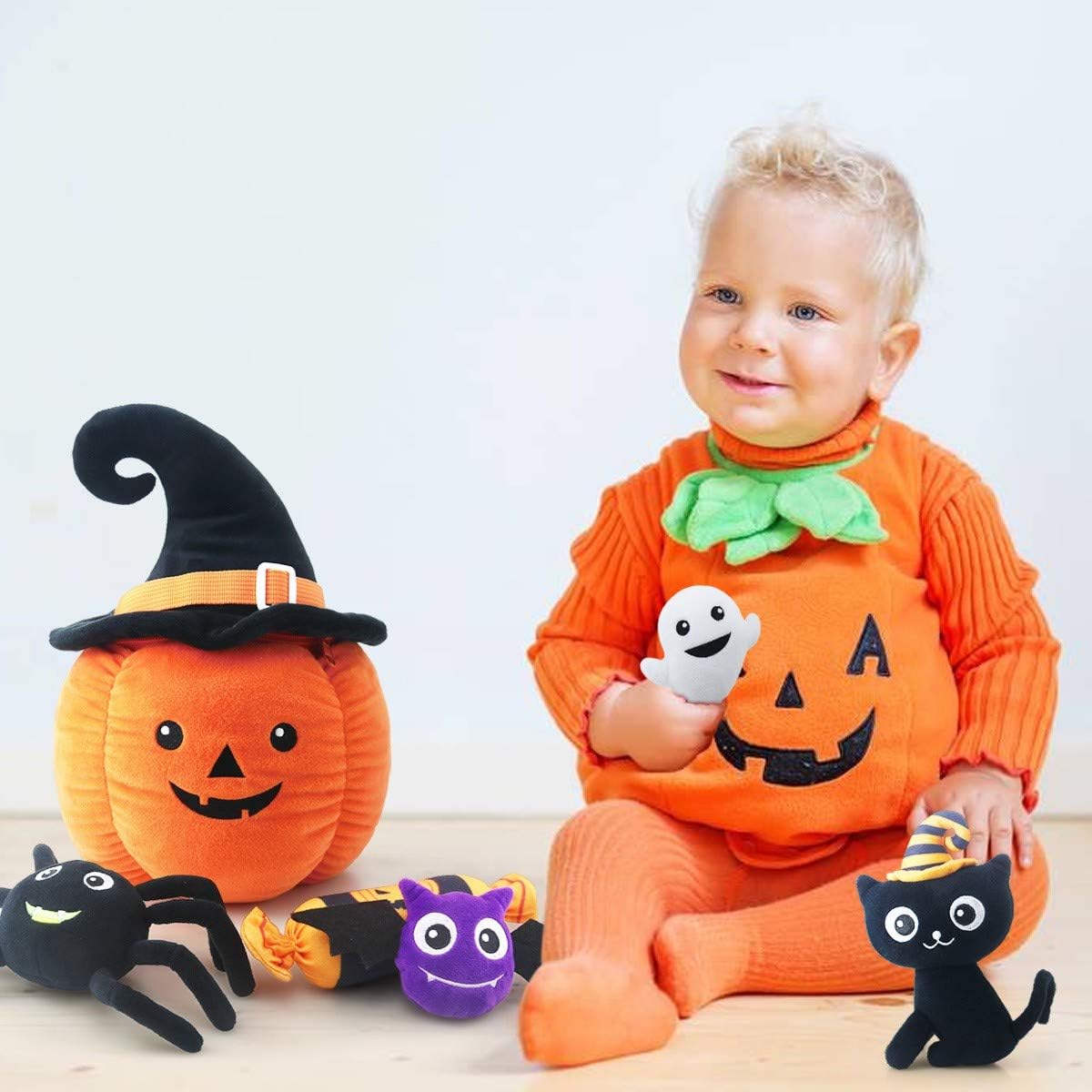 Teytoy My First Pumpkin baby Halloween toy playset with soft spider, ghost, bat, cat and candy - view 3