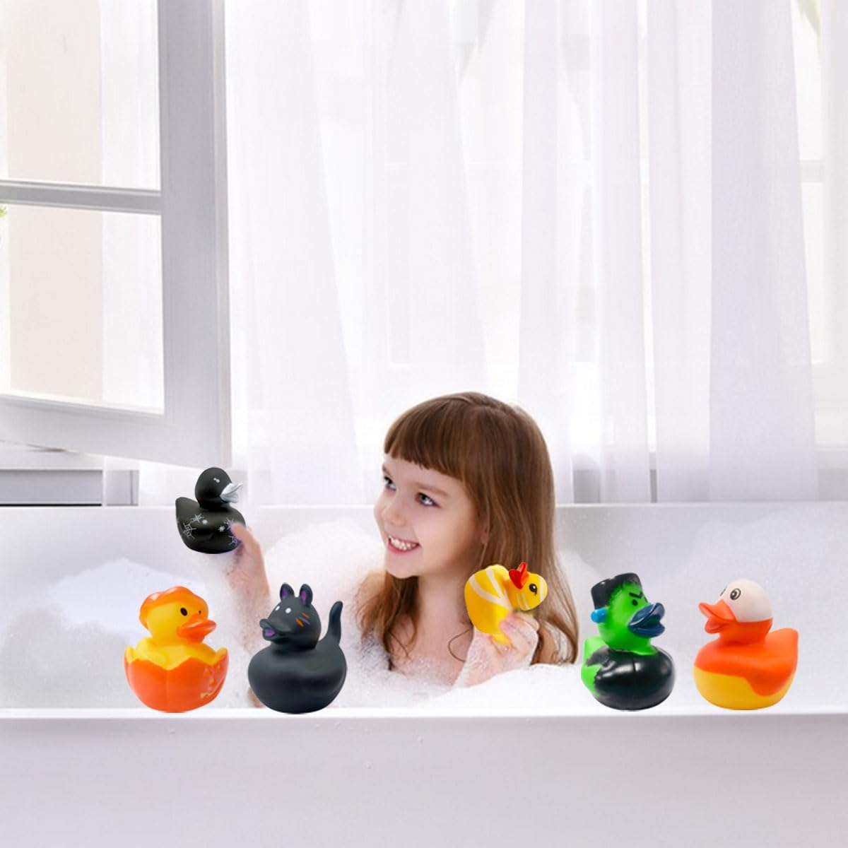 Holydeck 27-piece Halloween rubber ducks in 17 spooky styles with gift cards - view 12
