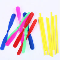 JIEOU 40 piece hand helicopter toy set with 20 plastic propellers and 20 rods - view 2