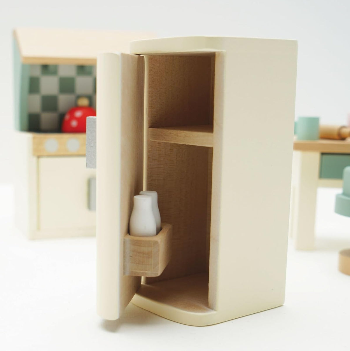 Le Toy Van Kitchen Dollhouse Furniture Play Set – Fun for Kids & Family - image 2