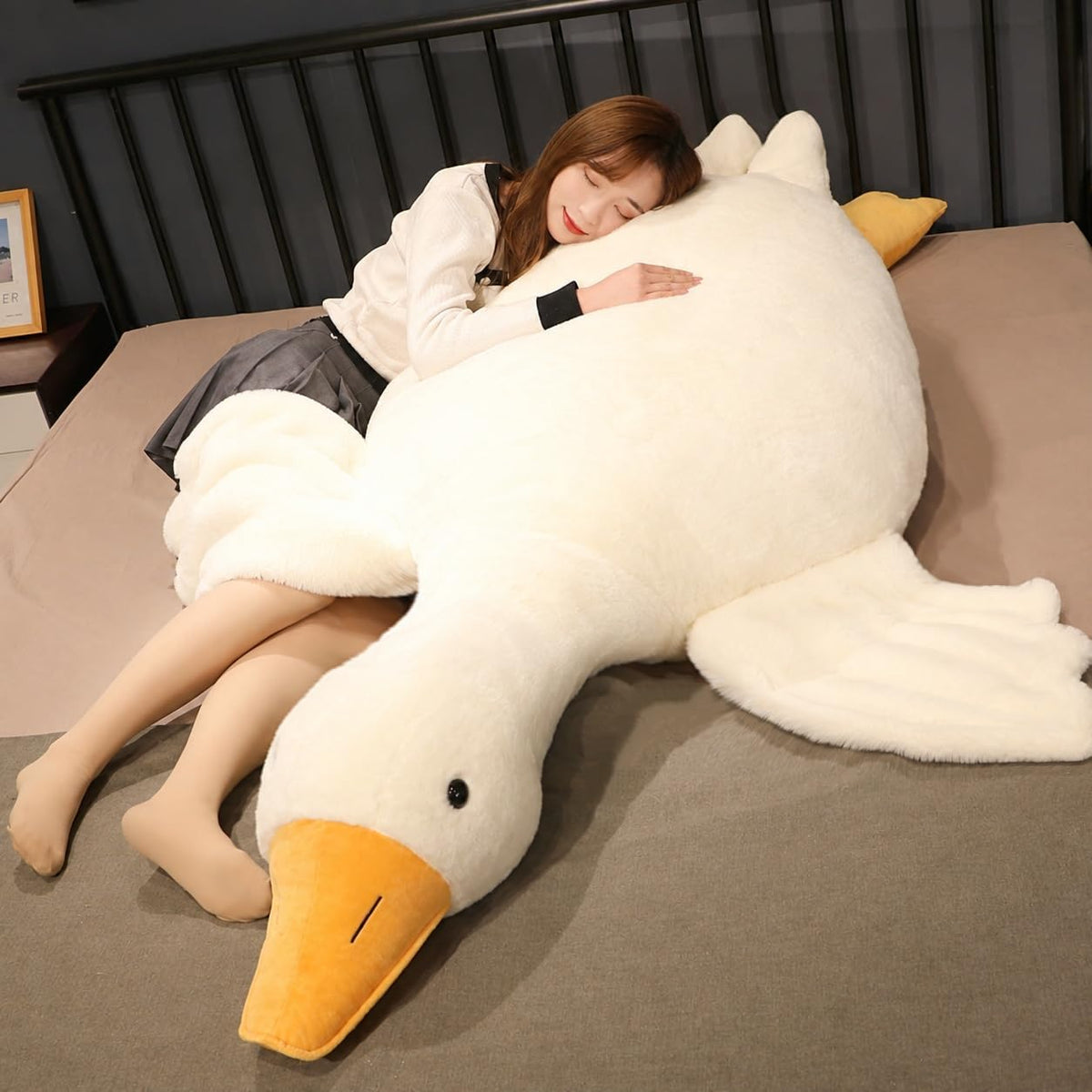 Srutirbo Giant Goose Stuffed Animal - 74.8in