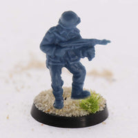 Evemodel MB540 pack of 40 round plastic miniature bases, 40 mm diameter - view 5