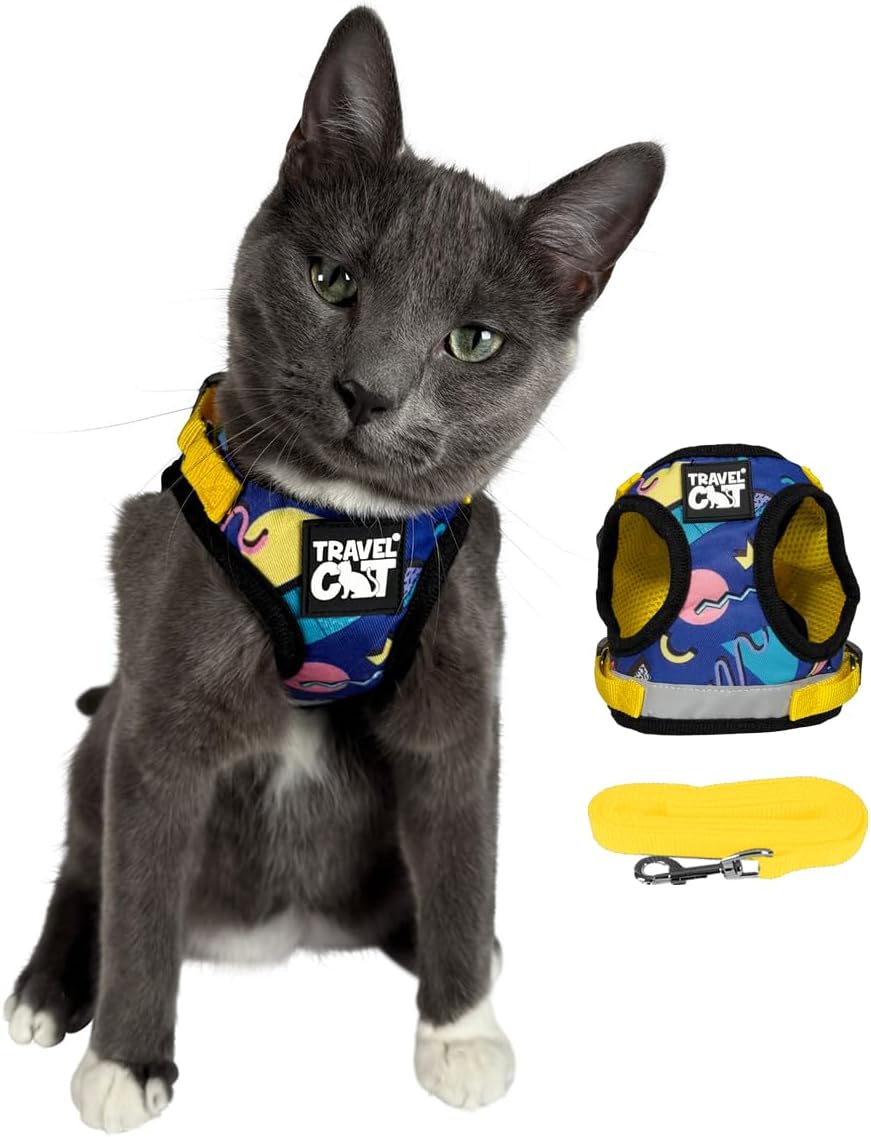 Travel Cat Harness and Leash Set - Medium / 90s Cat