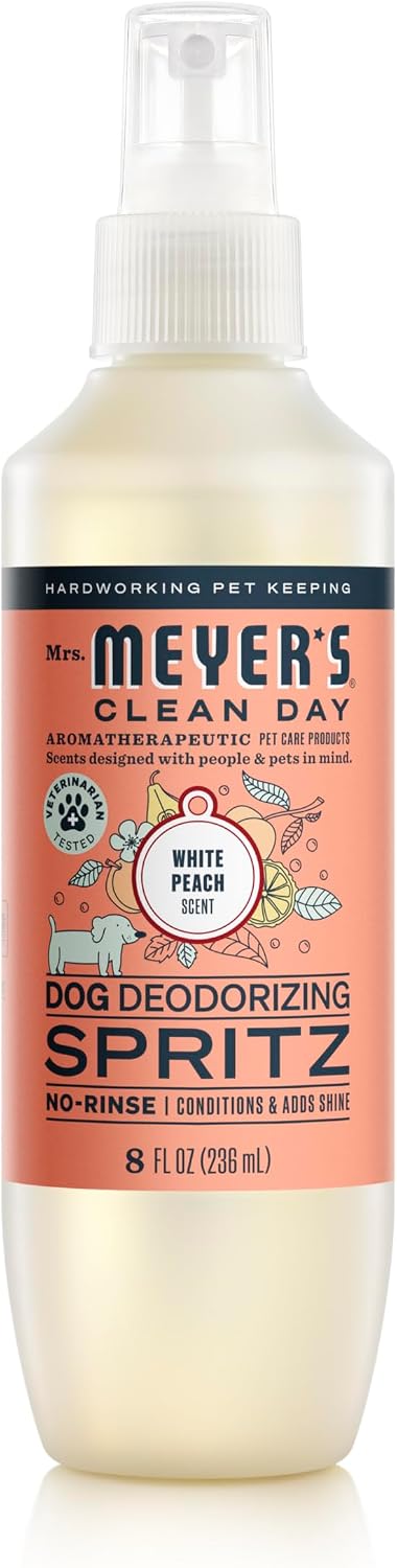 MRS. MEYER'S Clean Day Dog Deodorizing Spray, White Peach Scent - White Peach / 8oz
