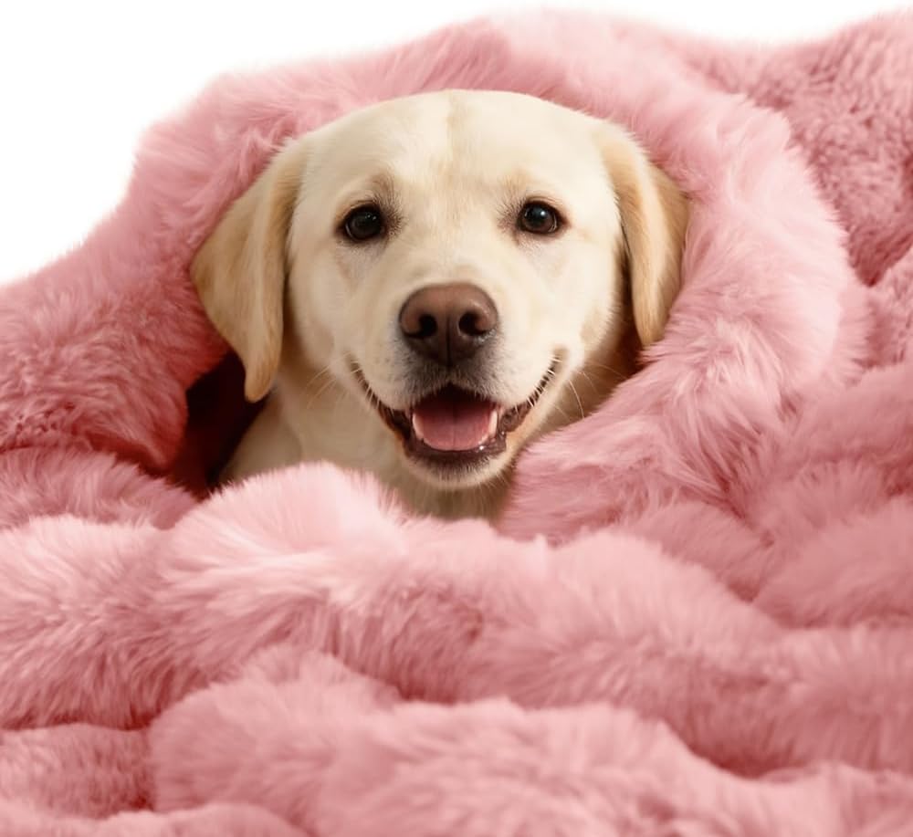 SOMAHE Soft Faux Fur Cat Blanket, Washable - 39"L x 31"W Inches / Soft Pink