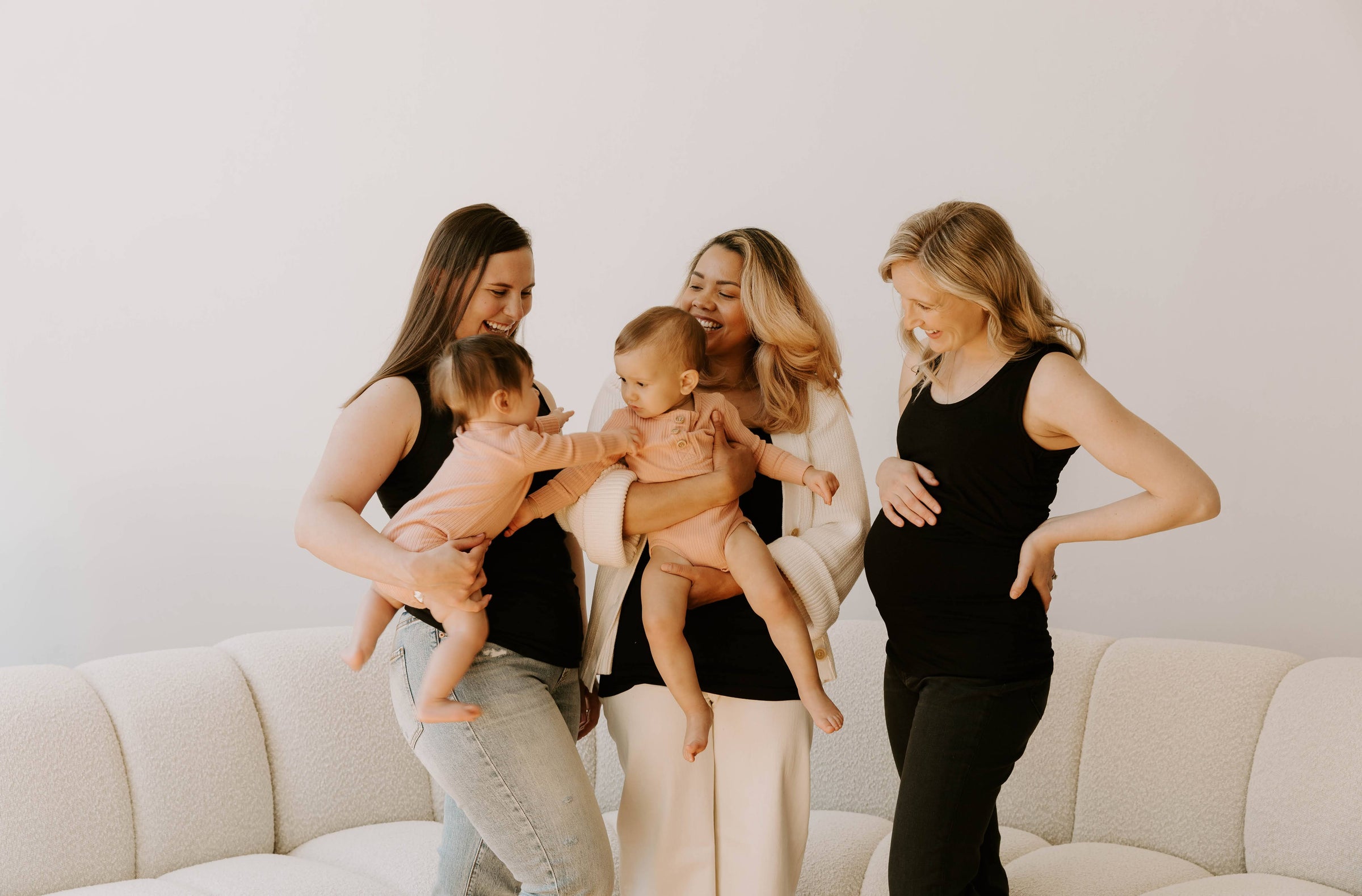 Everywhere Breastfeeding Tank Top - Black