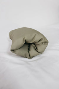 Meadow Wipeable Cradle Arm Pillow - BIG FRENCHIES