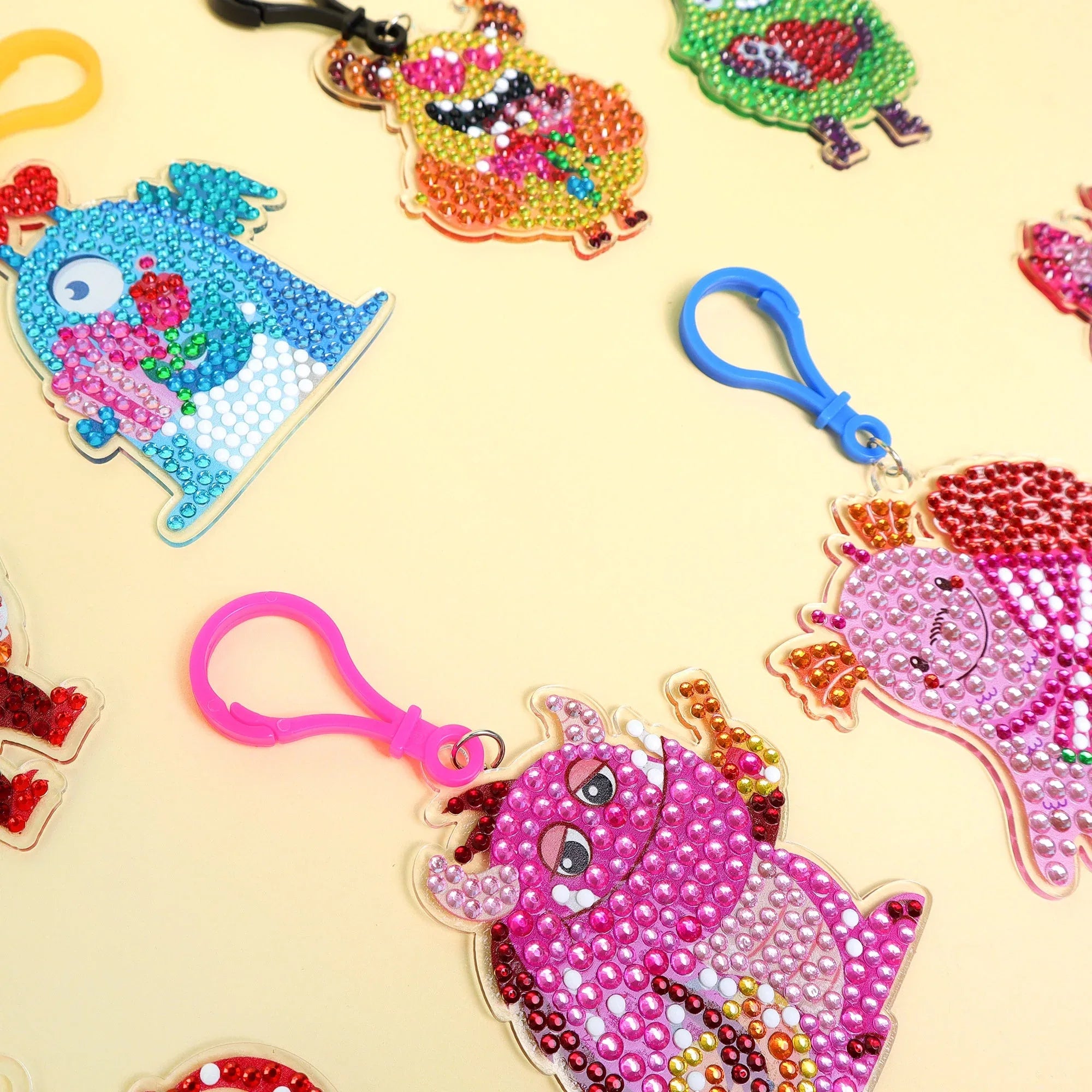 Adorable Keychains Diamond Art Kit – Monsters (Set of 15) - BIG FRENCHIES