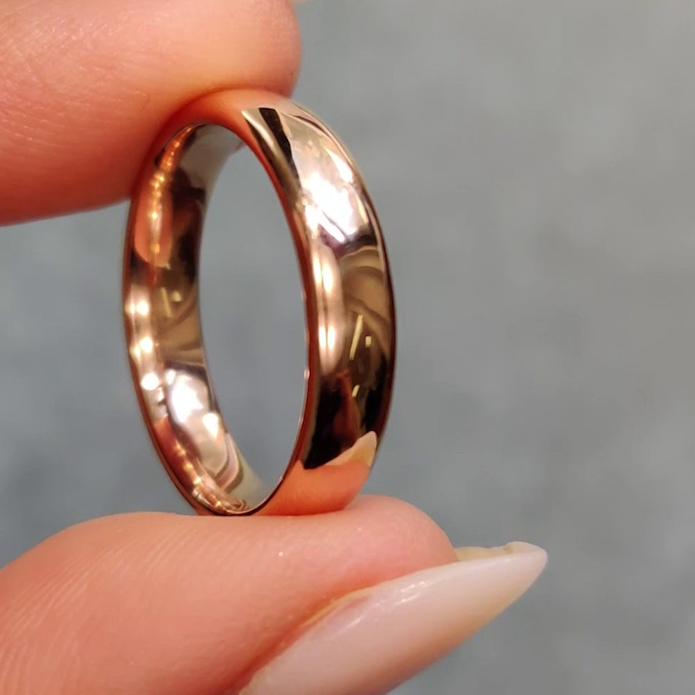 Comfort Fit Mens Wedding Band