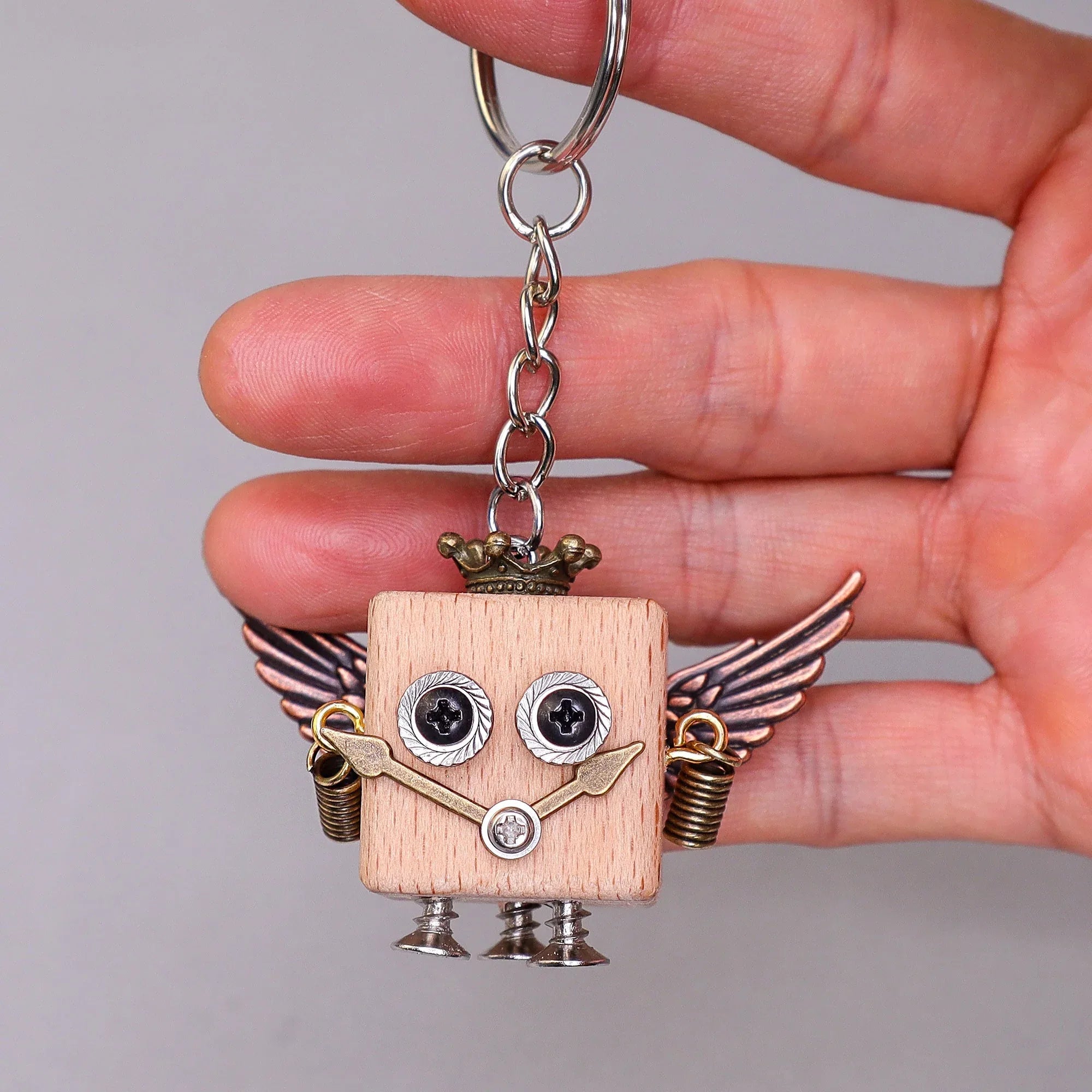 DIY Timberbot Kit – Build 2 Wooden Robots, Make Keychains & Necklaces - BIG FRENCHIES