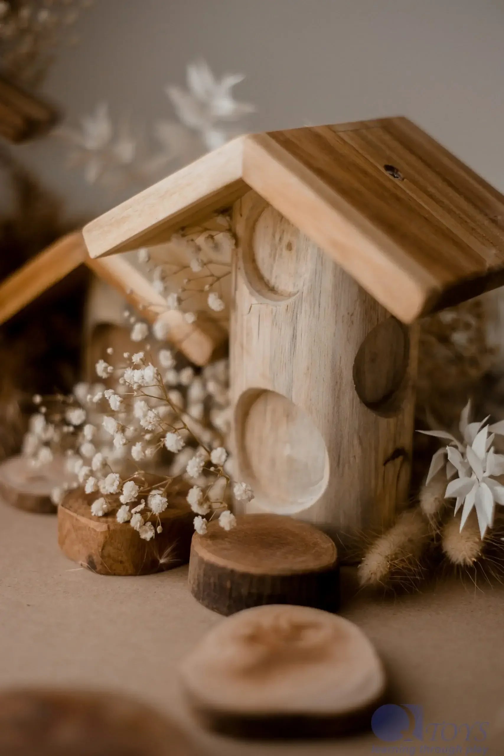 Tree Log Houses Set of 4 - BIG FRENCHIES