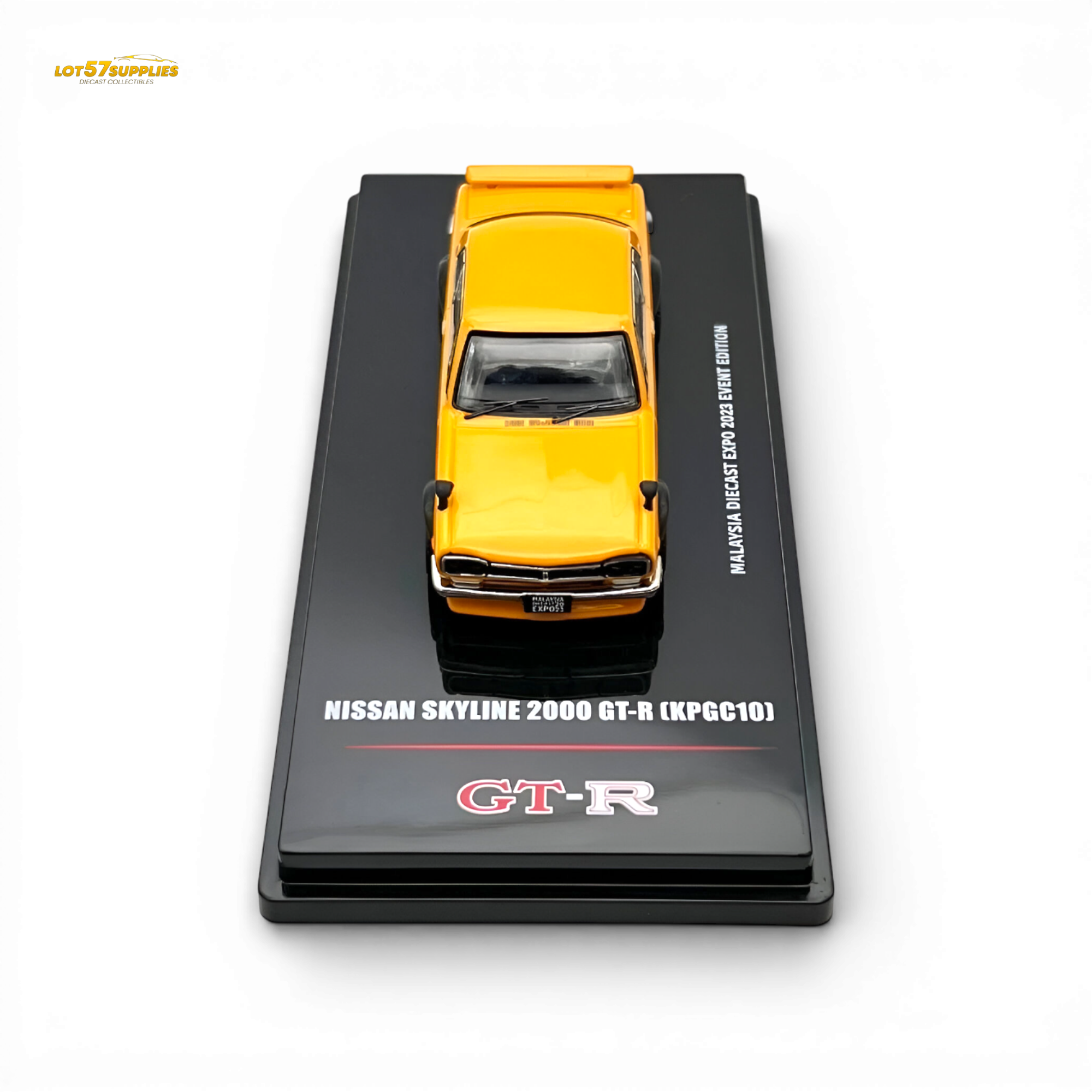 Inno64 Nissan Skyline 2000 GT-R KPGC10 Orange 1:64