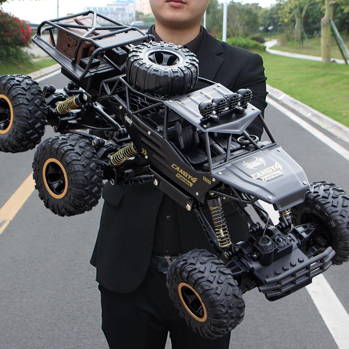 Jiakora RC Cars Remote Control Car 1:12 Off Road Truck - 6 Wheels Black