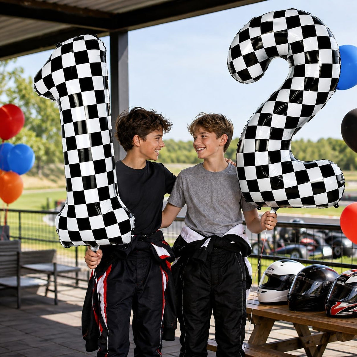 Checkered Number Balloon 1 - Checkered / Number 1 - image 4