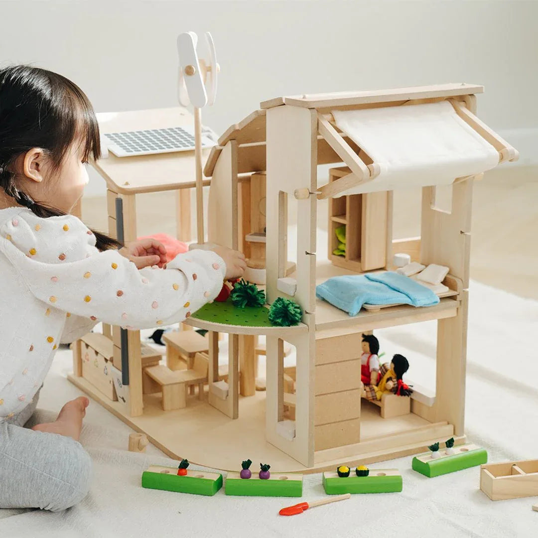 Green Dollhouse With Furniture - BIG FRENCHIES