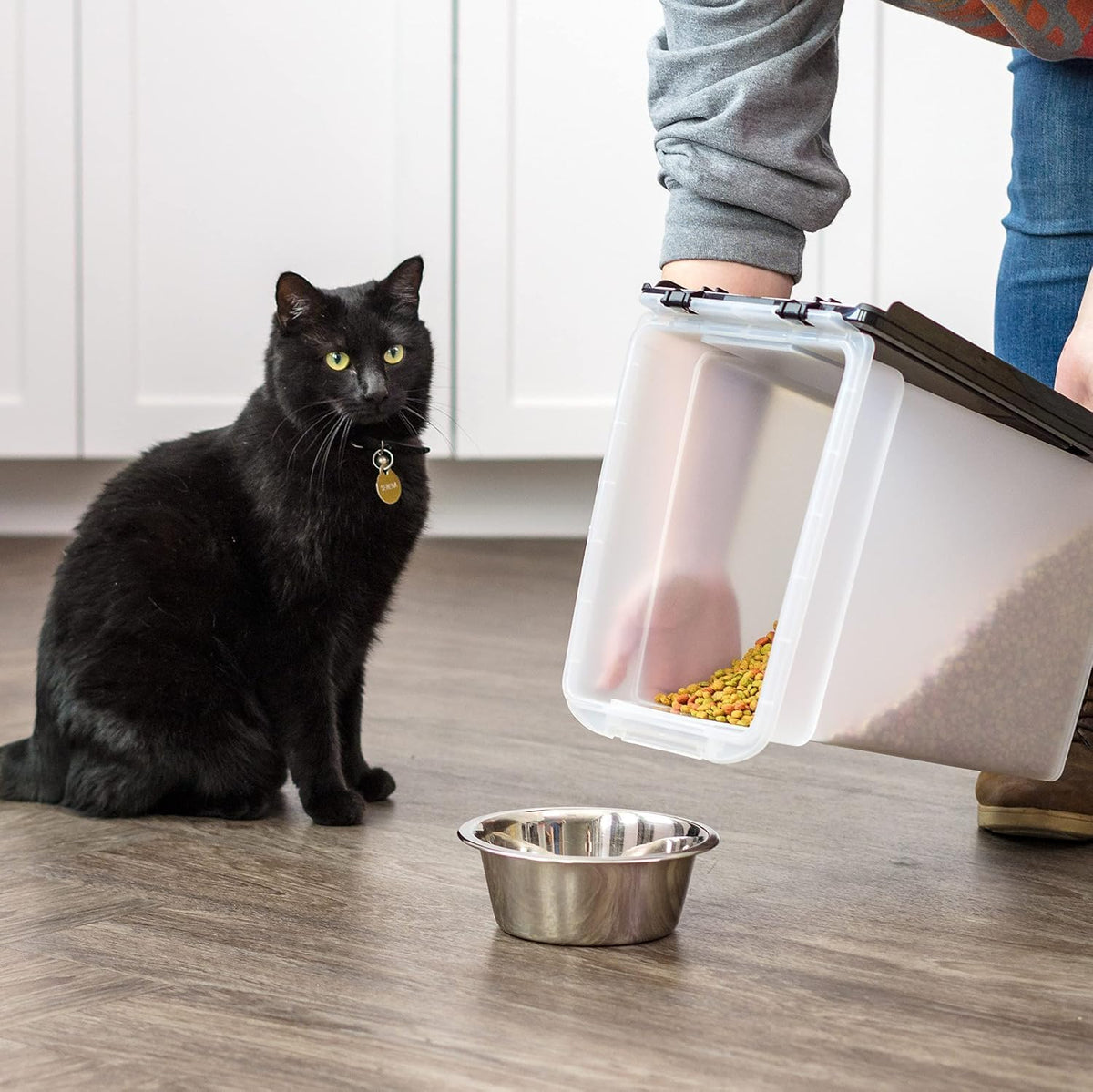 IRIS USA Airtight Pet Food Storage Rolling Container - 10 lbs / Clear/Black - image 2