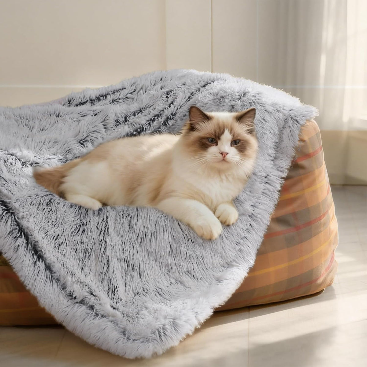 Luciphia Calming Waterproof Dog Blanket - Mist Grey / 30"x40"
