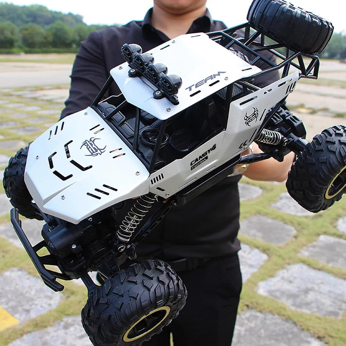 Jiakora RC Cars Remote Control Car 1:12 Off Road Truck - 4 Wheels Silver