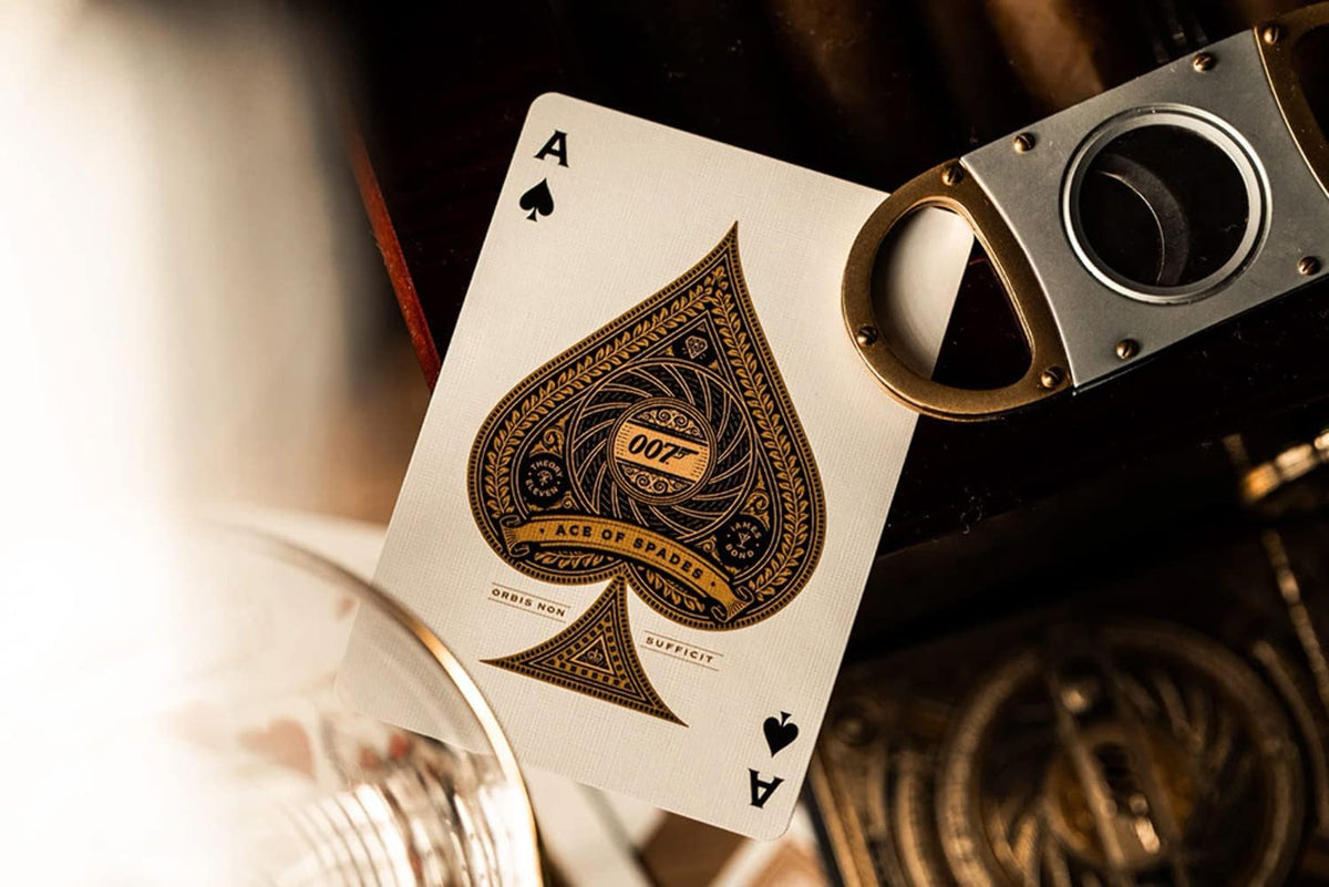 theory11 James Bond 007 Playing Cards - image 3