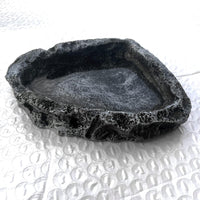 2Pcs Reptile Water Bowl, Feeding Dish for Leopard Gecko Lizard – Essentials for Reptiles And Amphibians - 2Pcs Square type - image 4