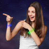 Yowivon LED light up bracelet with clasp glowing in multiple colors - view 7