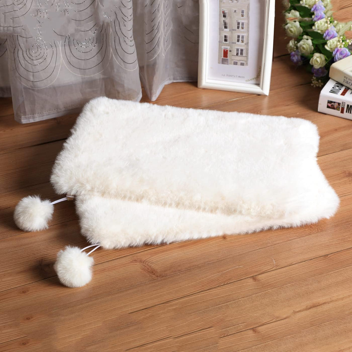 SHENGOCASE 2-pack 10x14 inch faux rabbit fur cat bed pad