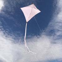 In the Breeze 3325, Coconut 30 Inch Diamond Kite, Solid White - Coconut - image 2