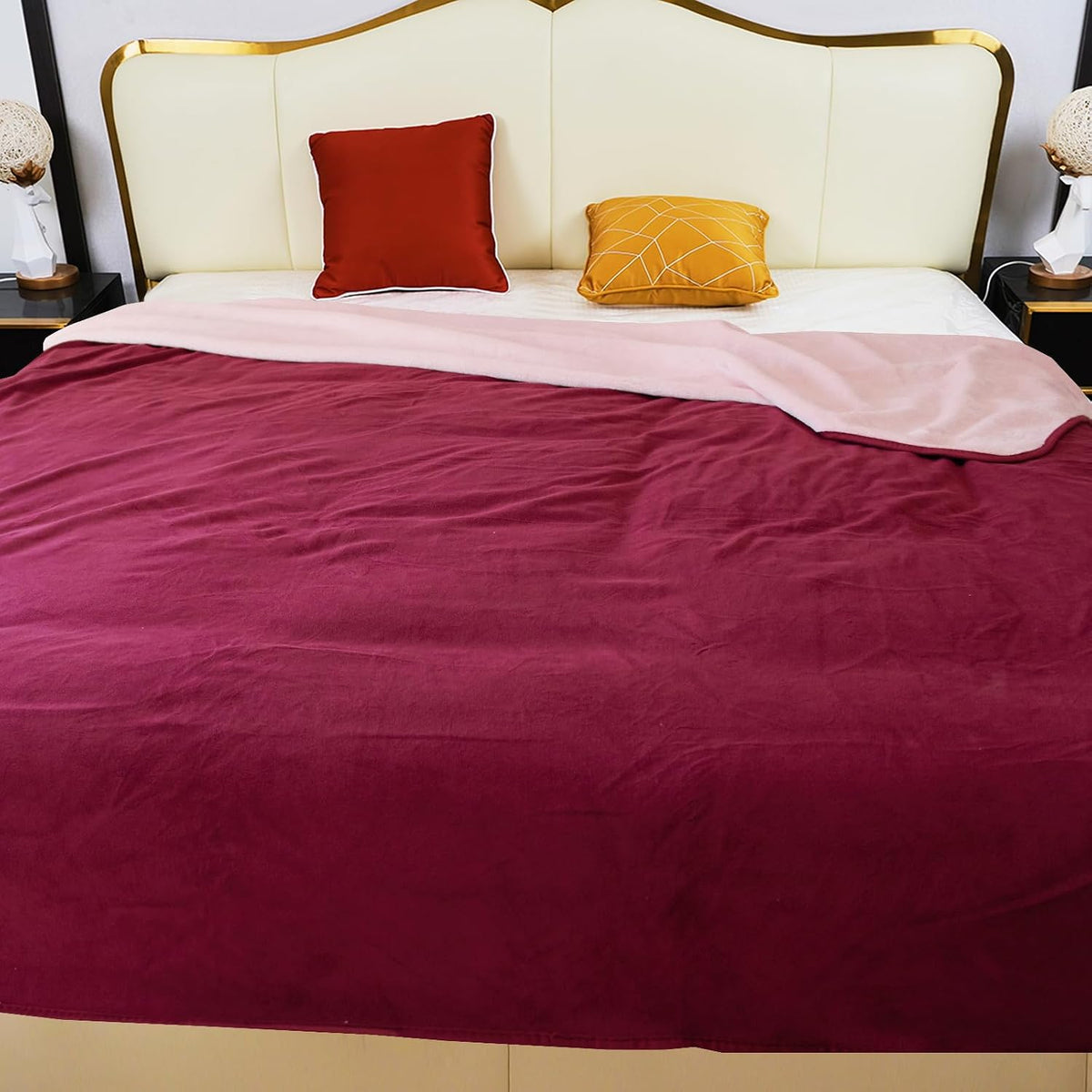 Waterproof Blanket for Bed Couch Sofa, Reversible & Reusable Cat - 80"x90" / Burgundy/Rose Pink