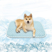 MICROCOSMOS Dog Sleeping Pad & Pet Cooling Mat - 28" x 22" / BlueWhite