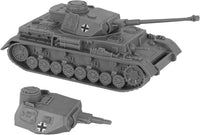 BMC Classic Toy Soldiers WW2 German Panzer IV tank in charcoal gray plastic - view 2
