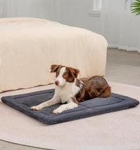 Made4Pets Dog Crate Pad Bed for Medium Dogs, Washable & Reversible, Anti-Slip Kennel Mat for Cozy Sleeping, Soft Fluffy Dog Bed for Indoor & Outdoor Use, 29"x21", Dark Gray