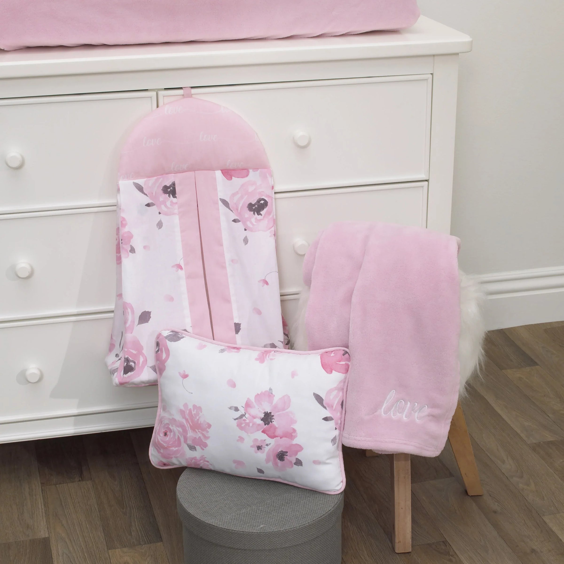 NoJo Dreamer Watercolor Floral 8 Piece Nursery Crib Bedding Set - BIG FRENCHIES