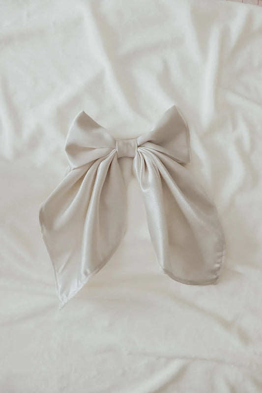 Ivorie Holiday Luxury Large Bow Clip - BIG FRENCHIES