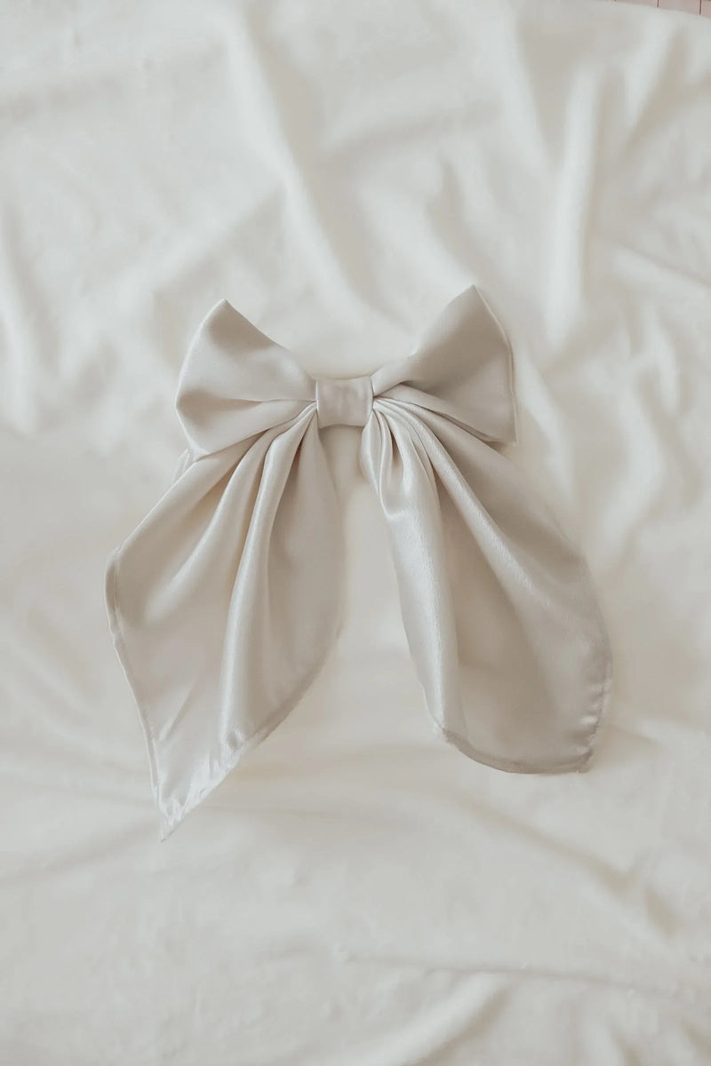 Ivorie Holiday Luxury Large Bow Clip - BIG FRENCHIES