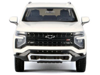 2025 Chevrolet Tahoe Z71 White "Timeless Legends" Series 1/24 Diecast Model Car by Motormax