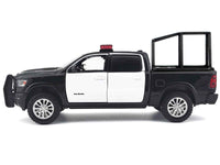 2019 RAM 1500 Laramie Crew Cab Pickup Truck with Bed Cage Black and White with Flashing Light Bar and Front and Rear Lights and Sounds 1/27 Diecast Model Car by Motormax