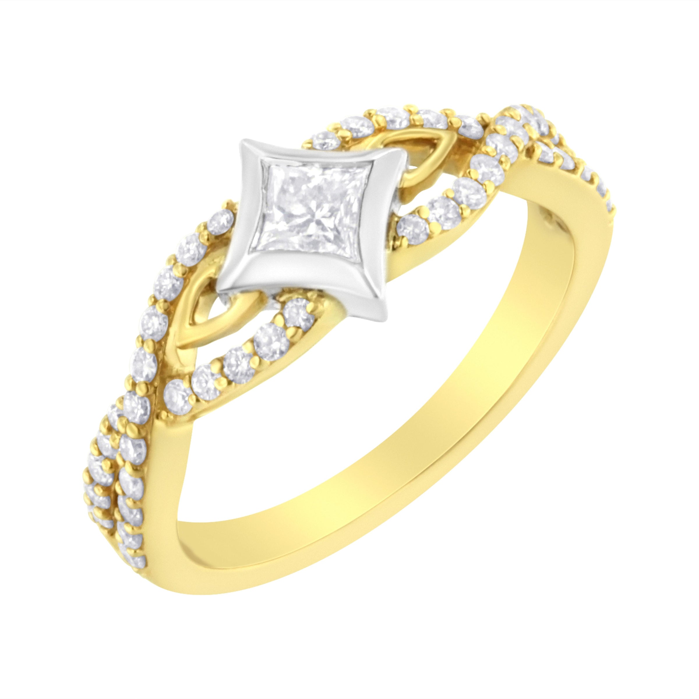 10K Two Tone Color 2/3 Cttw Diamond Kite and Twist Shank Ring (H-I Color,SI2-I1 Clarity)