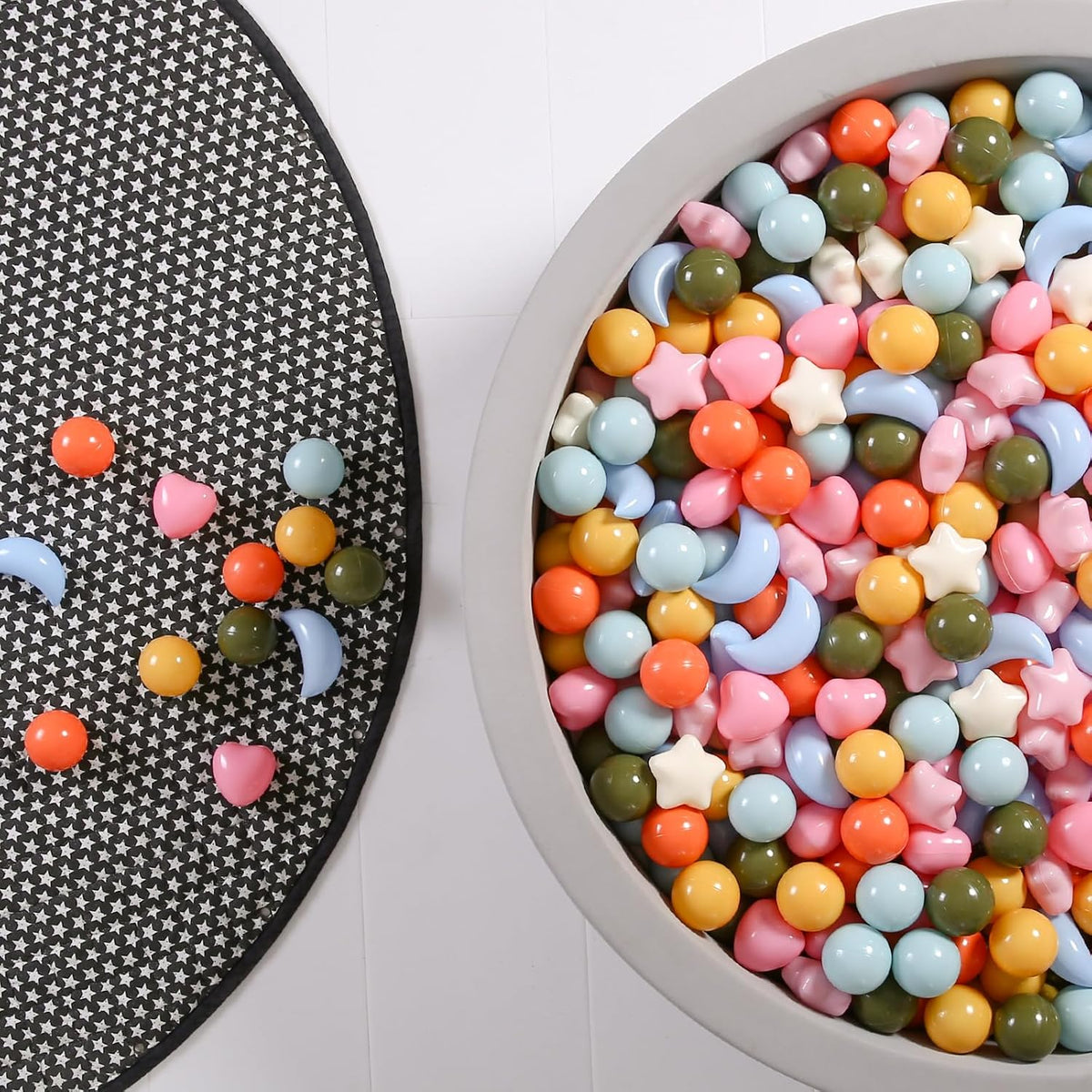 GOGOSO star, heart and moon ball pit balls in a pastel color mix with storage bag - view 4