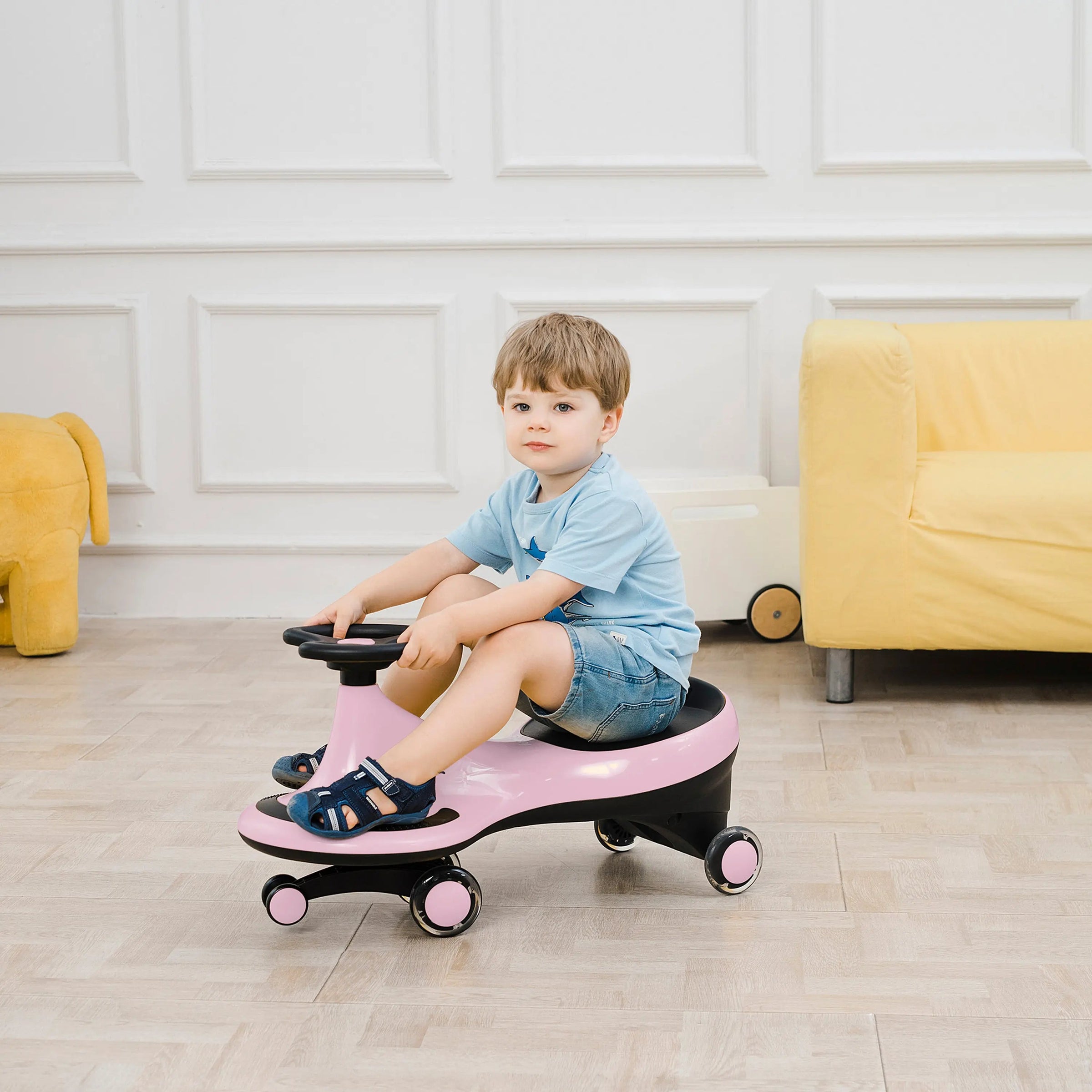 Freddo Toys Swing Car with Flashing Wheels - BIG FRENCHIES