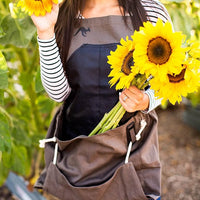 Roo Gardening Apron with Pockets & Harvesting, Picking Pouch - Adjustable, Water-resistant, Washable Canvas Cotton