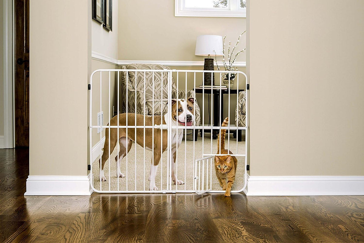 Carlson Pet Products Tuffy Metal Expandable Pet Gate - 32" Tall, 22-38" Wide