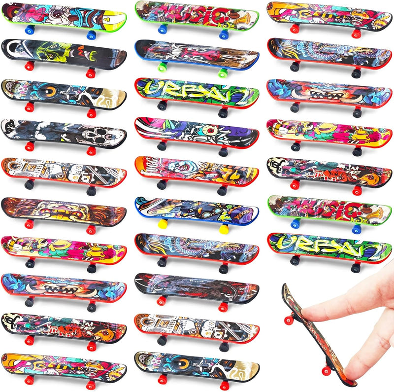 Woozettn mini finger skateboards, 50 small plastic boards in assorted designs