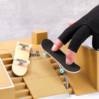Charniol two mini wooden finger skateboards with wheels and screwdrivers - view 7