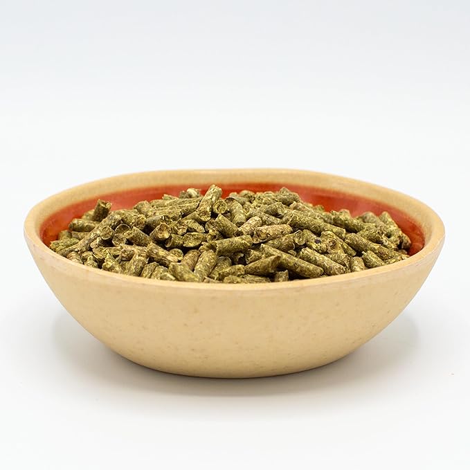 Oxbow Essentials Rabbit Food, Adult, Made with Oxbow Timothy Hay for Rabbit, Pet Pellets with Vitamins & Minerals, Small Animal Pet Products, Bunny Food, Made in USA, High Fiber, 25 lb. bulk bag