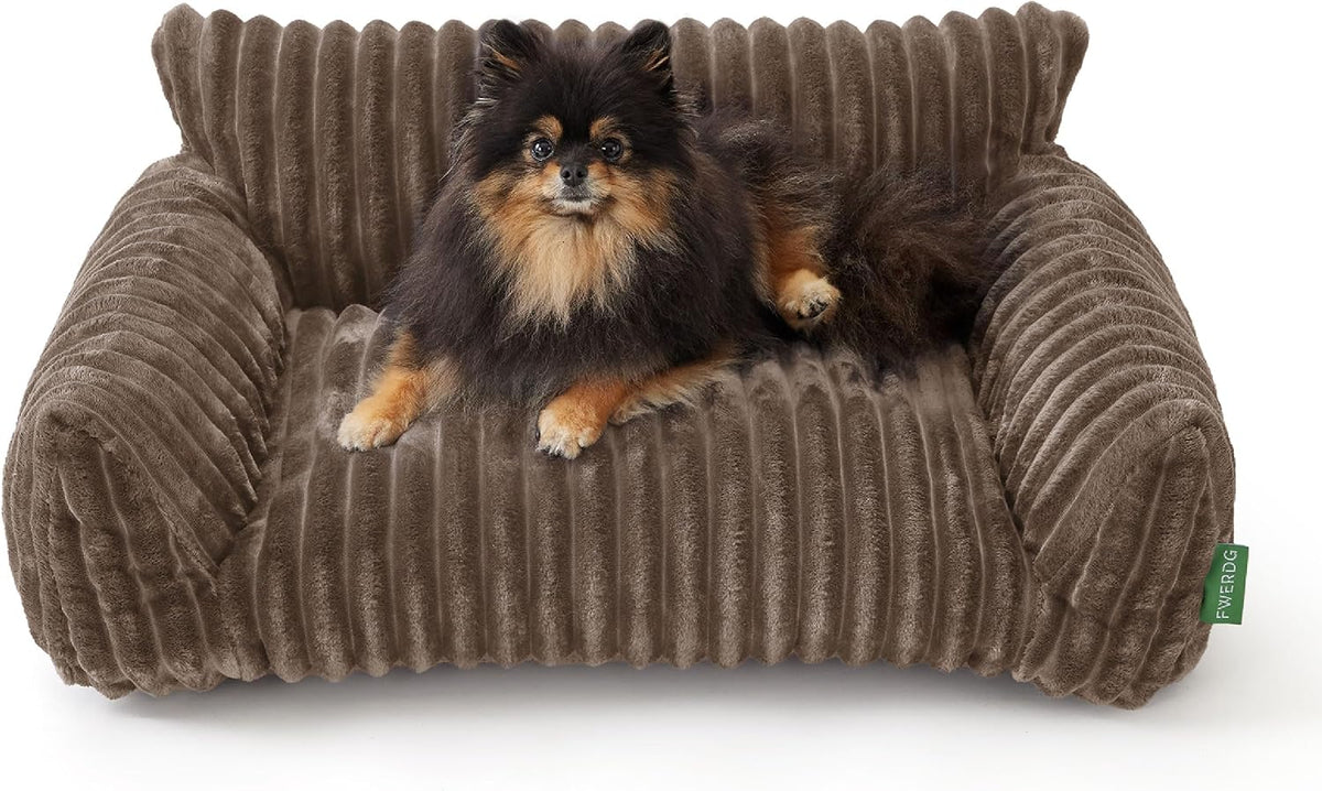 Cute Couch Bed for Pets, Supportive Cat Sofa for Indoor Cats - 24.0"L x 18.0"W x 10.0"Th / Brown