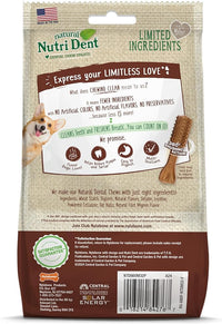 Nylabone Nutri Dent Dog Dental Chews - Natural Dog Teeth Cleaning & Breath Freshener - Dental Treats for Dogs - Filet Mignon Flavor, Mini (32 Count)