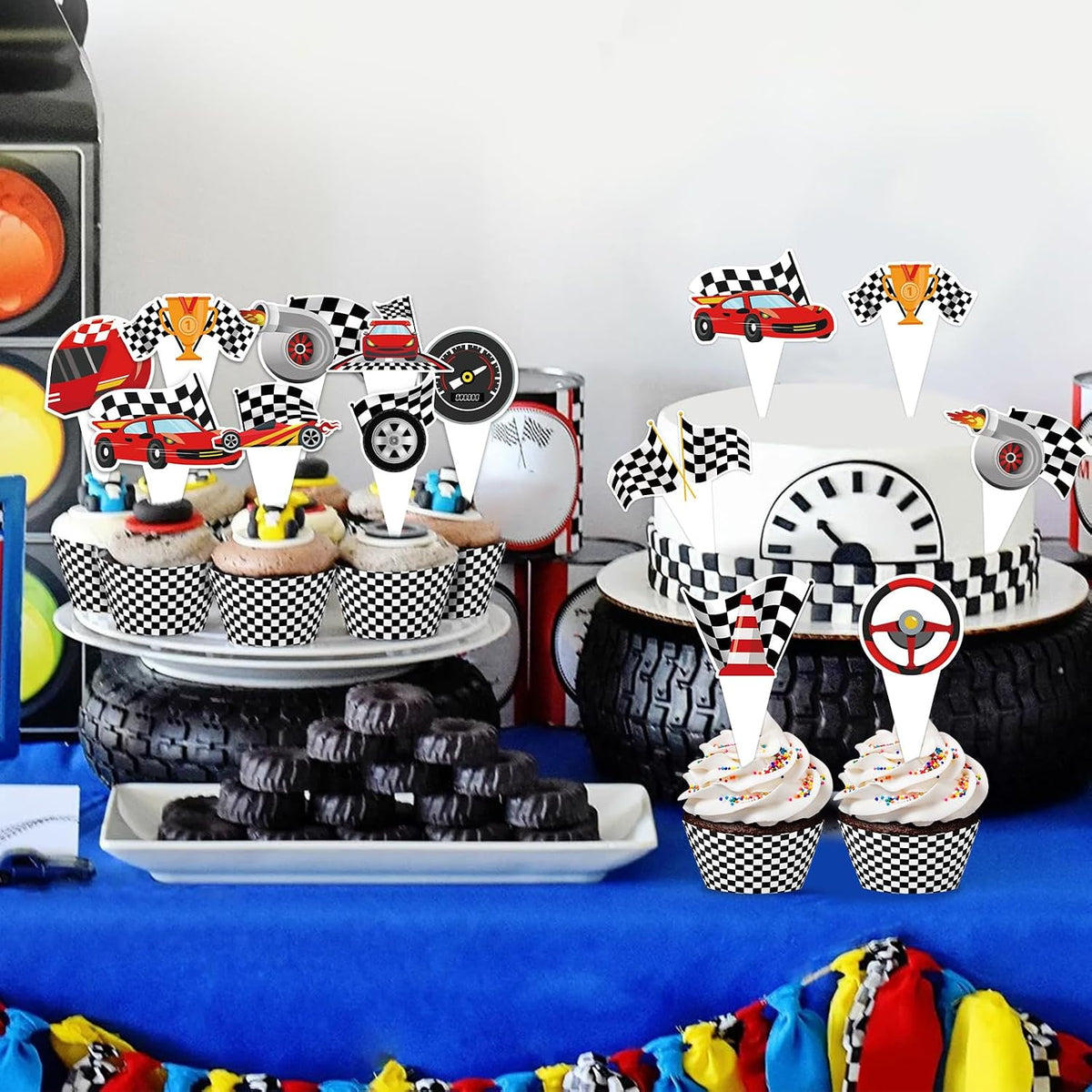 Hooqict carnival circus cupcake toppers and wrappers set, 48 pieces - view 28