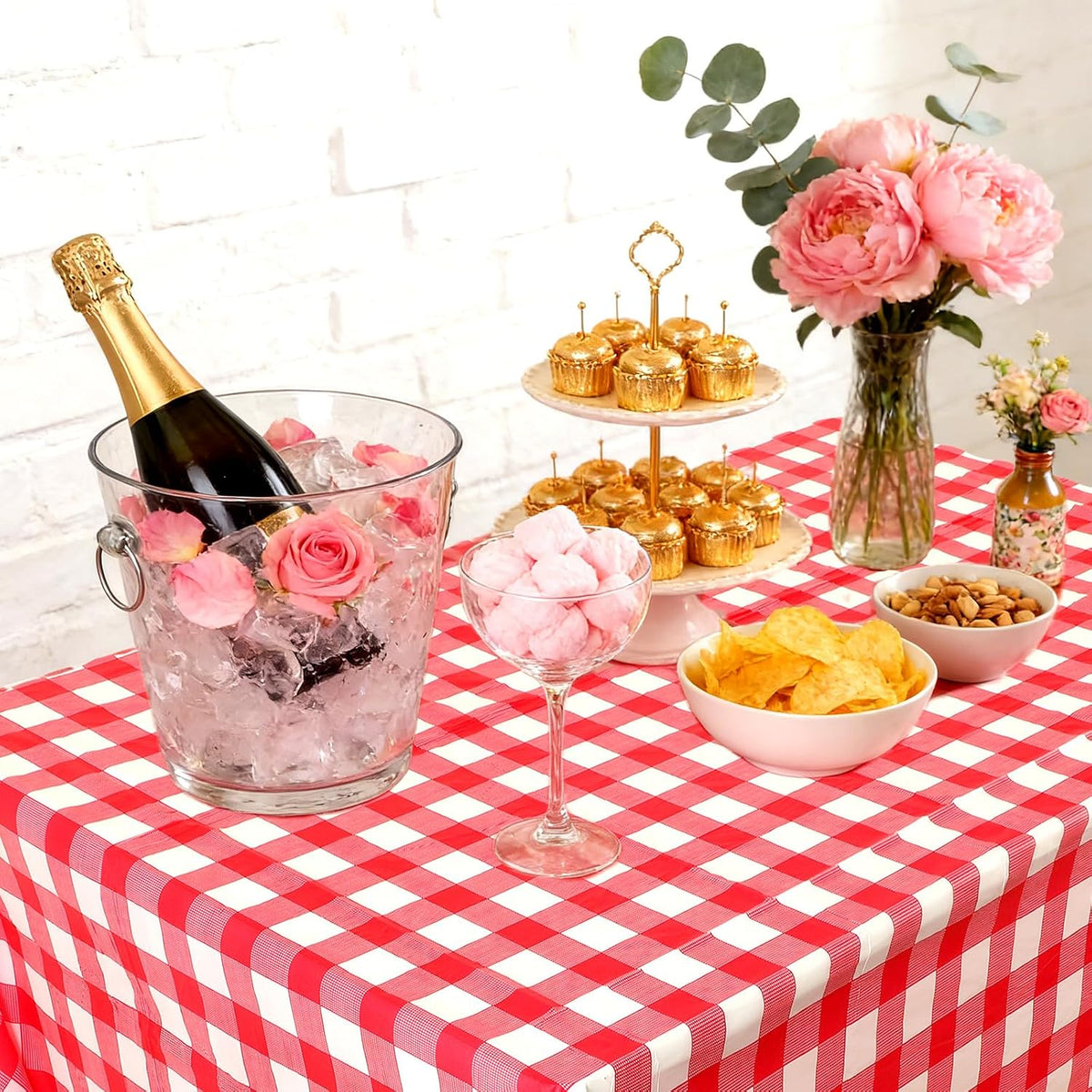 NOVWANG kids party tablecloth 4-pack in red, yellow, cloud and cow print - view 34