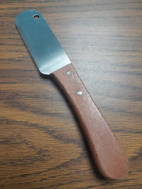 6-Inch Stripping Knife, Wooden Handle Medium Teeth - image 4